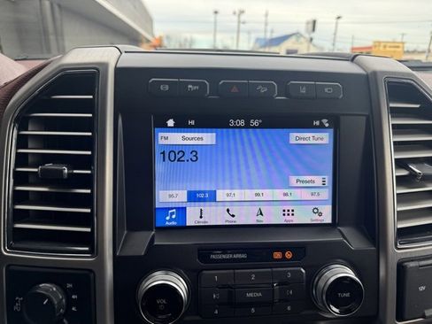 Certified 2019 Ford F350 Platinum w/ Platinum Ultimate Package image 18