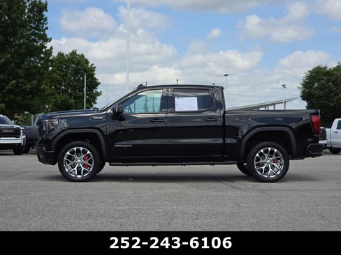 Used 2023 GMC Sierra 1500 AT4X AWD/4WD image 4