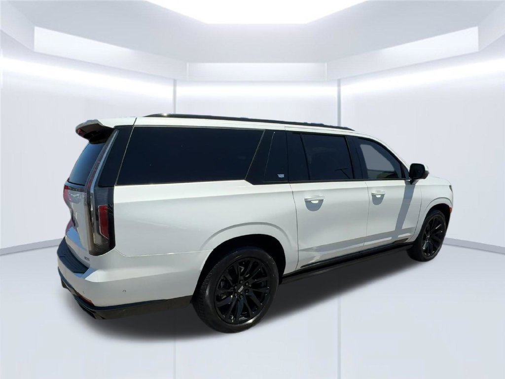 Used 2024 Cadillac Escalade ESV Sport Platinum AWD/4WD image 10