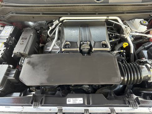 Used 2024 Chevrolet Colorado ZR2 w/ ZR2 Bison Edition image 32