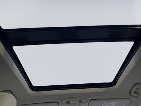 Used 2024 Cadillac XT6 Premium Luxury w/ Technology Package image 15