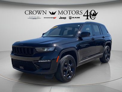 Used 2023 Jeep Grand Cherokee Limited w/ Black Appearance Package