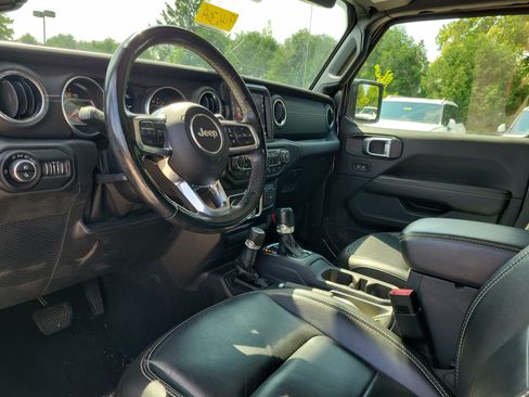 Used 2021 Jeep Gladiator Overland w/ Popular Equipment Package AWD/4WD image 19