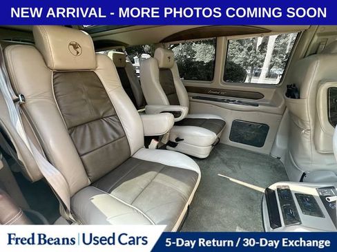 Used 2016 GMC Savana 2500 Extended RWD image 35