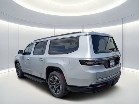 New 2026 Jeep Grand Wagoneer L 4WD w/ HD Trailer Tow Package image 6