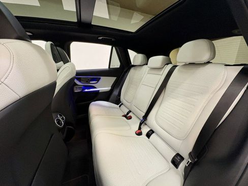 New 2026 Mercedes-Benz GLC 300 GLC 300 image 17
