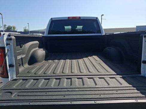 Used 2026 RAM 2500 Big Horn AWD/4WD image 28