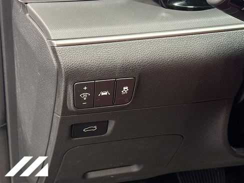Used 2024 Kia K5 GT-Line AWD/4WD image 9