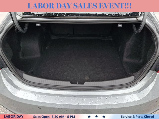 Used 2025 Chevrolet Malibu LT FWD image 30