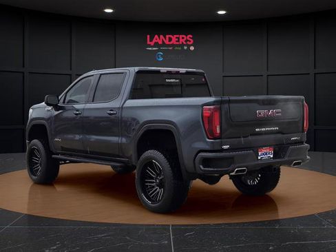 Used 2021 GMC Sierra 1500 AT4 w/ AT4 Premium Package image 2