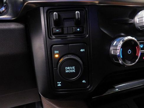 Used 2025 Ford F250 King Ranch w/ FX4 Off-Road Package image 38