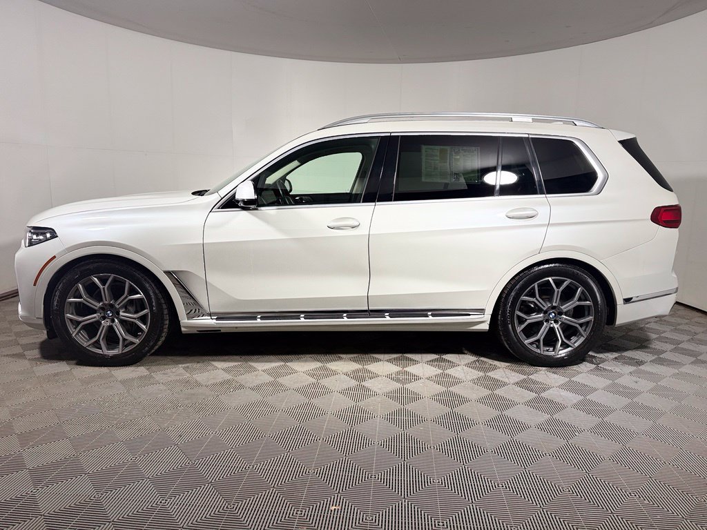 Used 2020 BMW X7 xDrive40i w/ Cold Weather Package AWD/4WD image 3