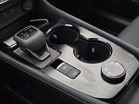 New 2026 Nissan Rogue Platinum image 23