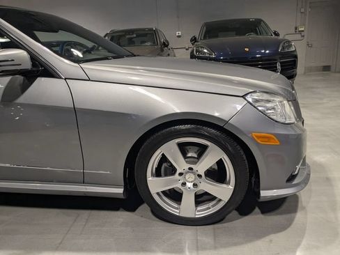 Used 2011 Mercedes-Benz E 350 4MATIC Sedan image 12