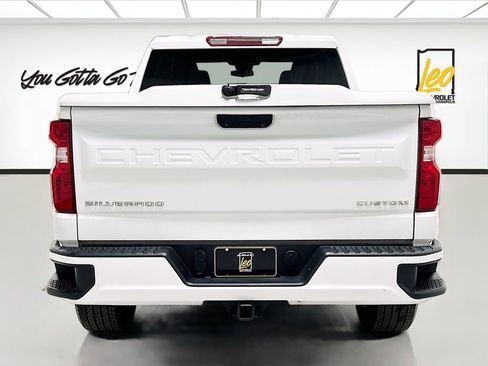 Used 2023 Chevrolet Silverado 1500 Custom image 6