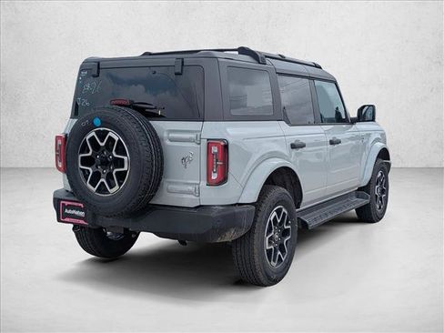 New 2026 Ford Bronco Outer Banks AWD/4WD image 2