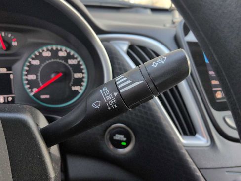 Used 2024 Chevrolet Malibu LT FWD image 25