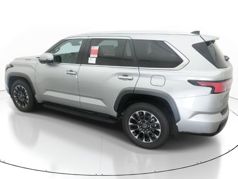 New 2026 Toyota Sequoia Limited AWD/4WD image 4