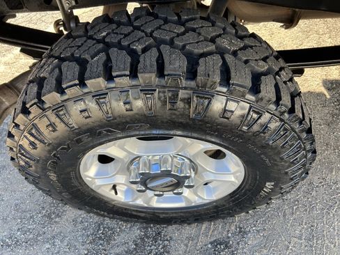 Used 2025 Ford F250 XLT w/ FX4 Off-Road Package image 43