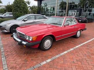 Used 1989 Mercedes-Benz 560 SL video 1