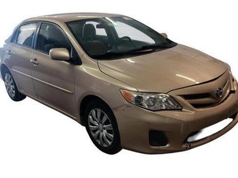 Used 2012 Toyota Corolla LE FWD image 8