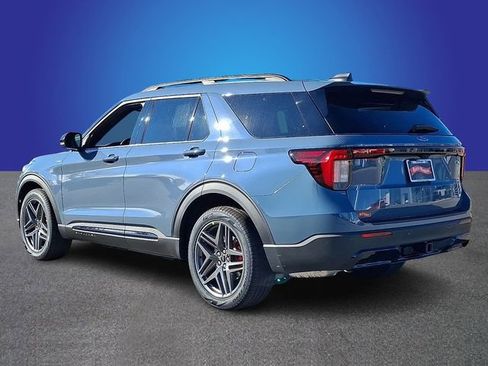 New 2026 Ford Explorer ST-Line w/ ST-Line Street Pack image 4