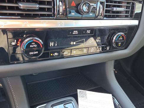 New 2026 Nissan Pathfinder SV image 22