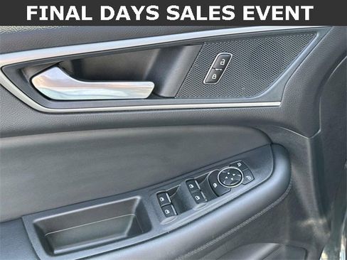 Used 2024 Ford Edge SEL w/ Convenience Package image 15