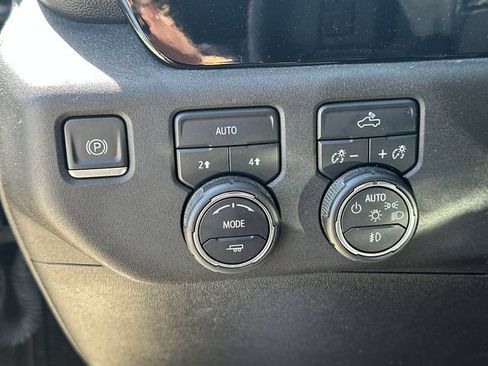 Used 2023 Chevrolet Silverado 1500 RST w/ Redline Edition AWD/4WD image 21