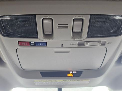 Used 2016 Subaru Outback 2.5i Limited image 32