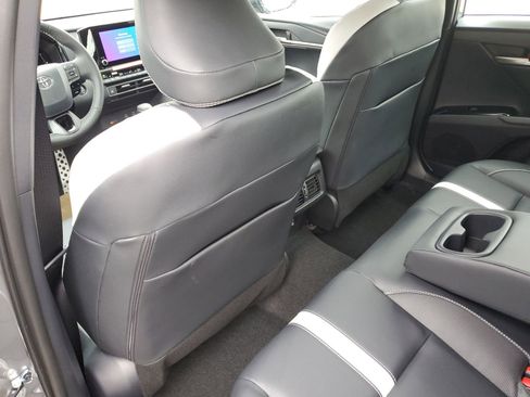 New 2026 Toyota Camry SE image 14