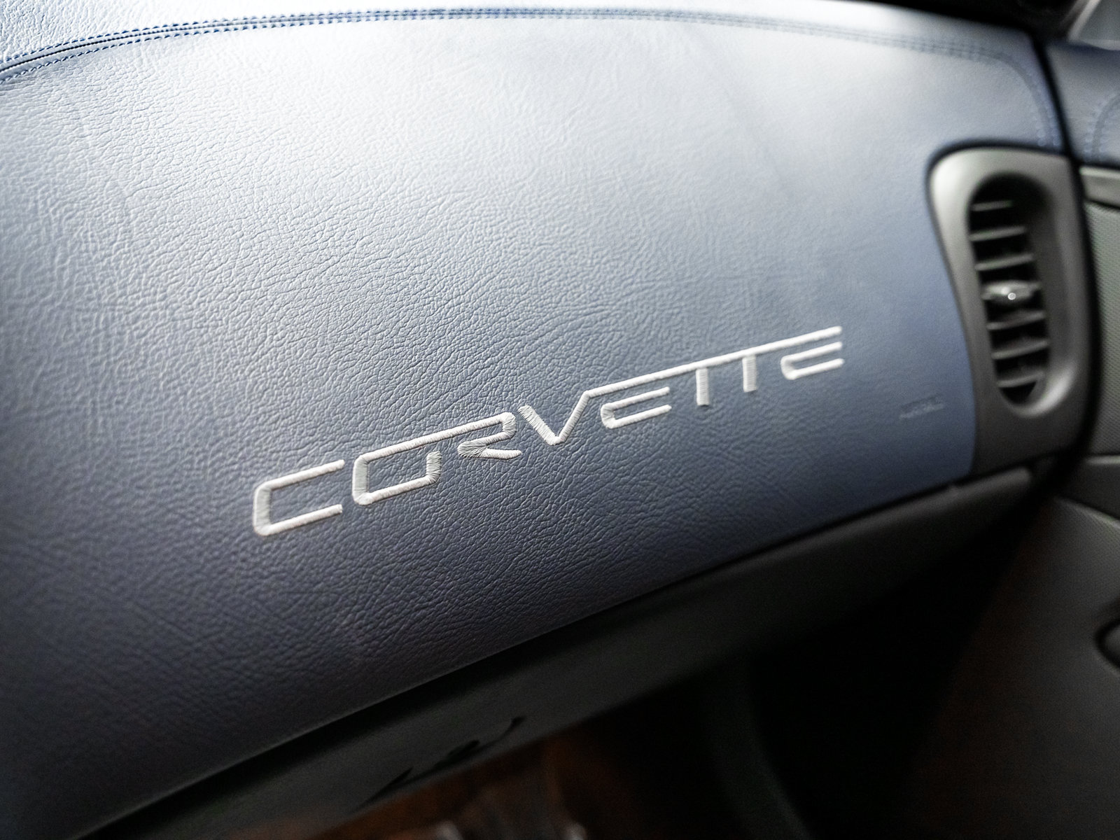 Used 2013 Chevrolet Corvette ZR1 w/ 3ZR Preferred Equipment Group RWD image 59