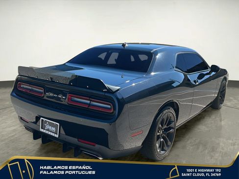 Used 2021 Dodge Challenger R/T Scat Pack RWD image 7