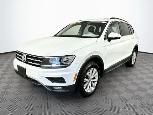 Used 2018 Volkswagen Tiguan SE AWD/4WD image 5