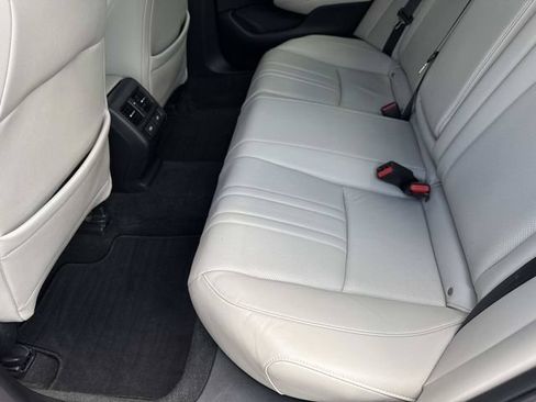 Used 2022 Honda Accord EX-L image 12
