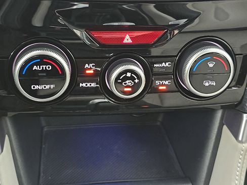 Used 2022 Subaru Forester Limited w/ Popular Package #2 image 24