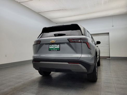 Used 2025 Chevrolet Equinox LT w/ Convenience Package II image 7