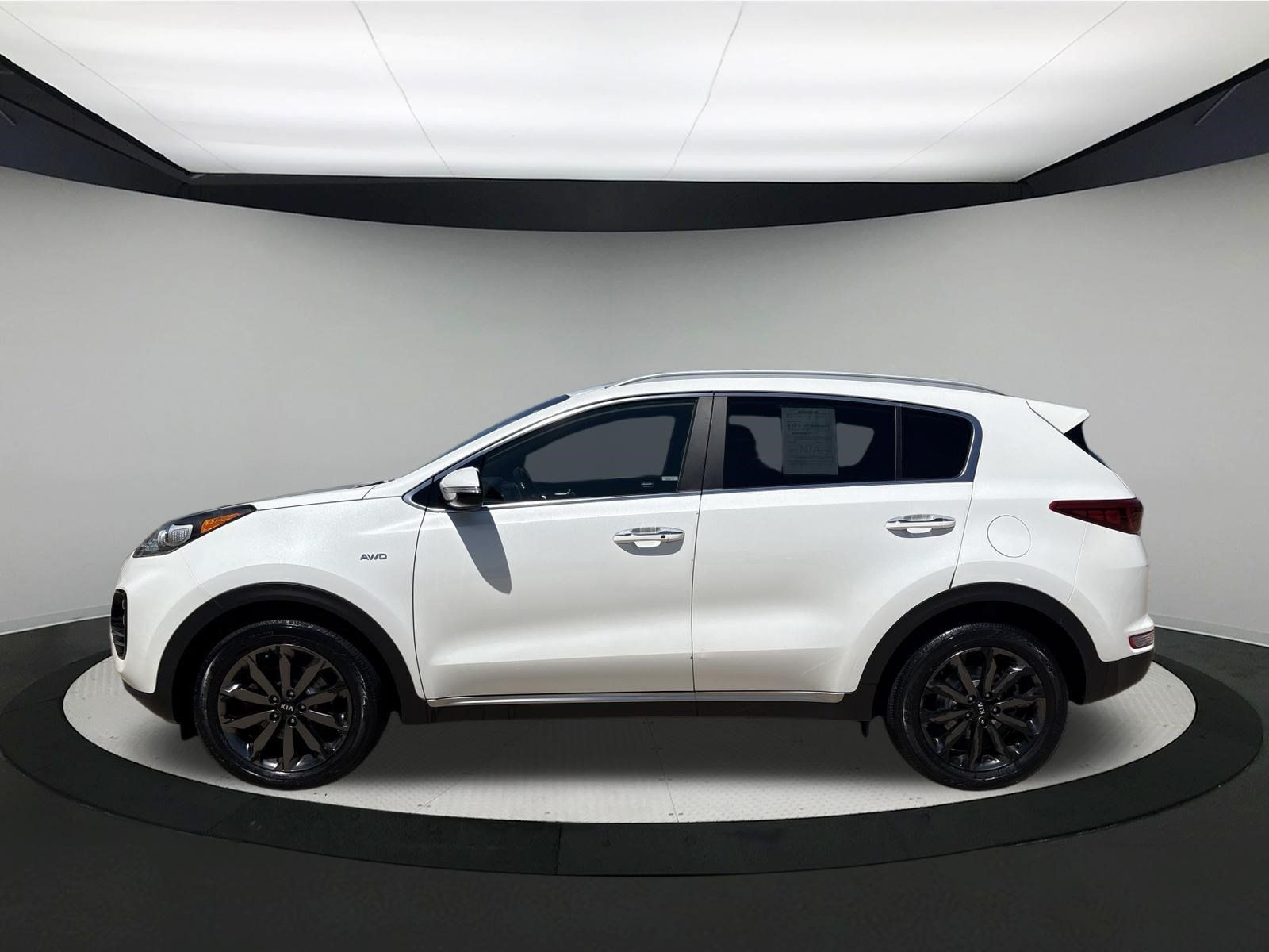 Used 2019 Kia Sportage EX w/ EX Sport Appearance Package AWD/4WD image 4