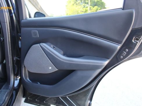 Used 2021 Ford Mustang Mach-E Premium image 46