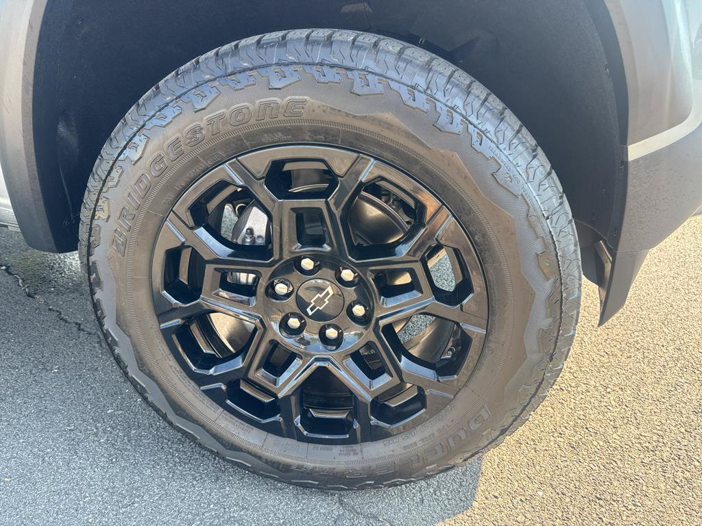 Used 2026 Chevrolet Colorado Trail Boss AWD/4WD image 36