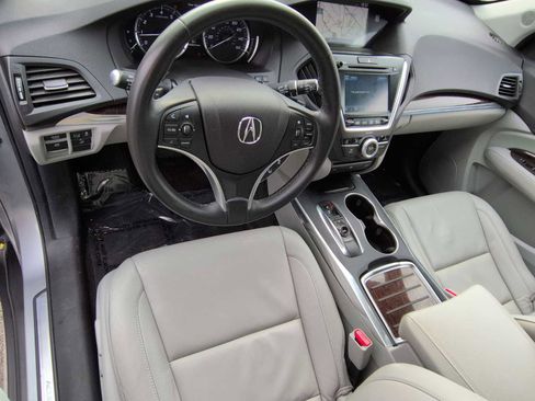 Used 2018 Acura MDX w/ Technology & Entertainment image 10