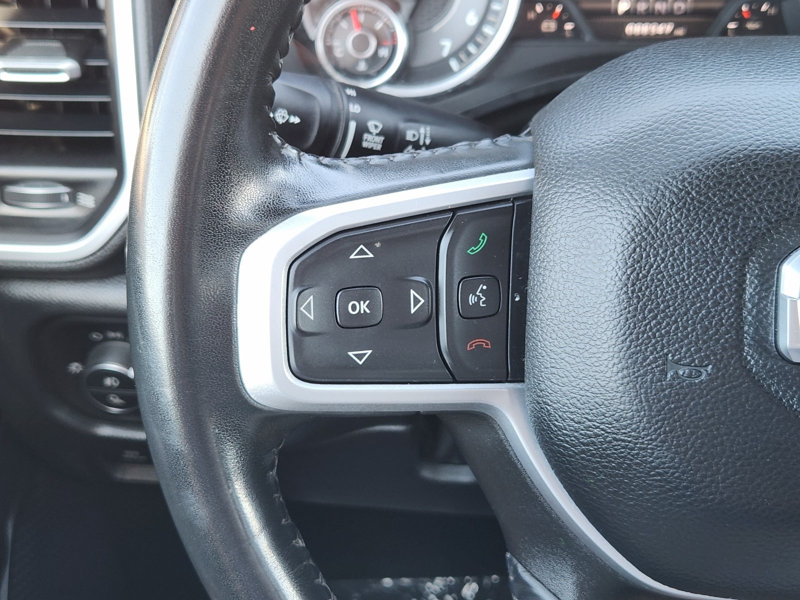 Used 2022 RAM 1500 Lone Star AWD/4WD image 39