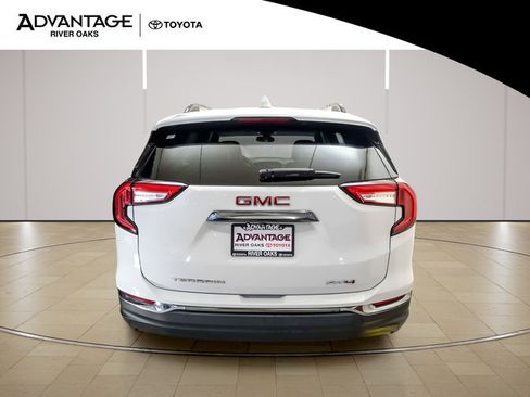 Used 2022 GMC Terrain AT4 AWD/4WD image 6