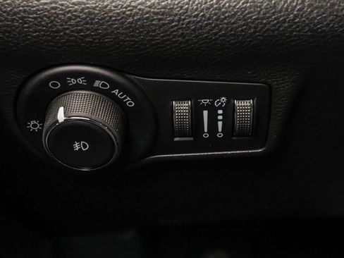 New 2026 Jeep Compass Limited image 26