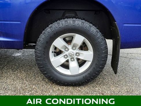 Used 2017 RAM 1500 Classic SLT image 6