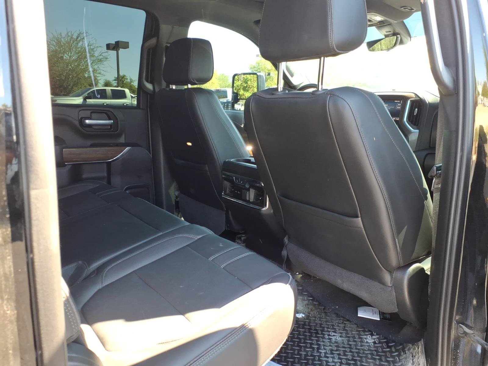 Used 2023 Chevrolet Silverado 3500 High Country AWD/4WD image 14