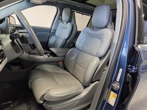 Used 2020 Lincoln Aviator Reserve w/ Equipment Group 202A image 7