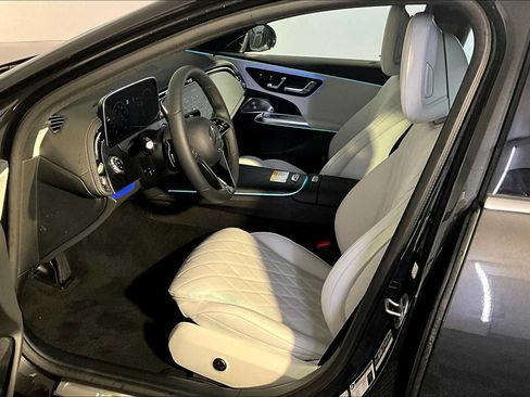 New 2026 Mercedes-Benz E 350 4MATIC Sedan image 13