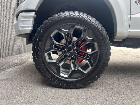 Used 2022 Ford F150 XLT w/ Equipment Group 302A High AWD/4WD image 39