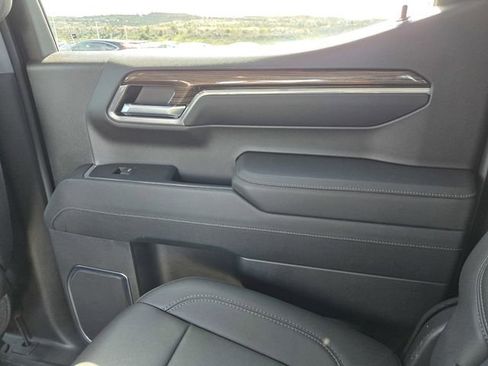 Used 2023 Chevrolet Silverado 1500 LT Trail Boss w/ LT Trail Boss Premium Package image 13